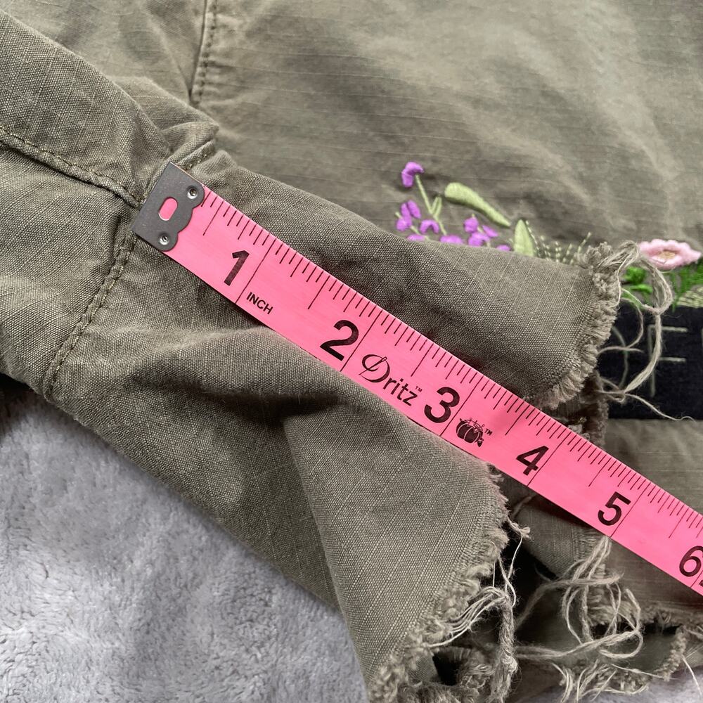 Off White Shorts Womens 26 Green Flower Embroidery Cargo Streetwear Military - Picture 16 of 16